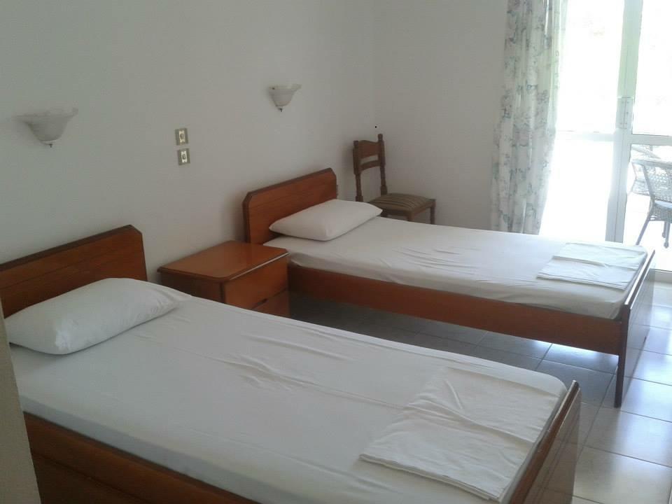 Rallou Rooms & Apartments Gaitani Exterior photo